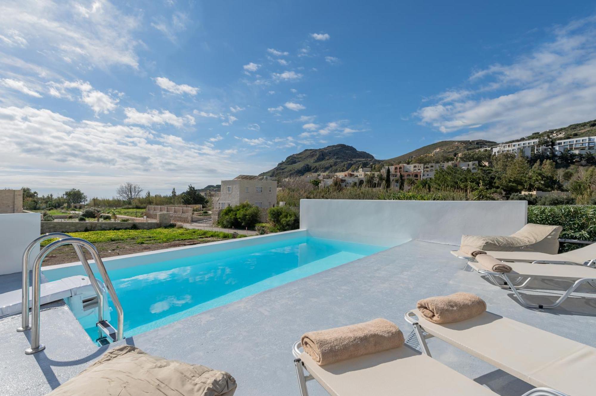Mythos Villas Damnoni Bagian luar foto